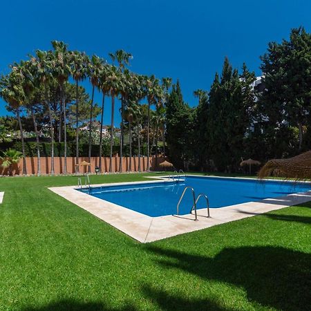 Cabopino Duplex, Swimming Pool, Beach 5Min Away, Chill Out Terrace And High-Speed Wifi Marbella Buitenkant foto